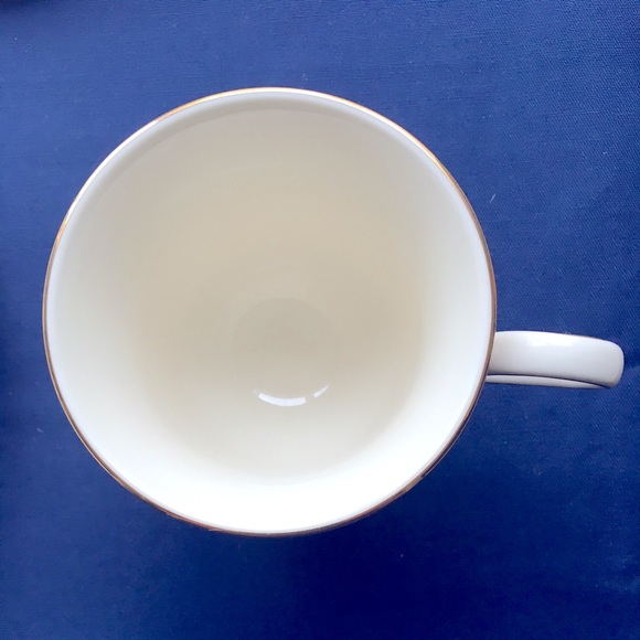 Lenox Dining Four Five Piece Lenox Sand Dune Place Settings